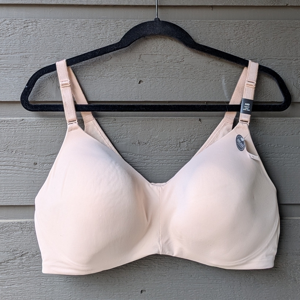NWT Torrid Curve Everyday Wirefree Lightly Lined Bra Smooth Rose Dust Size 40D